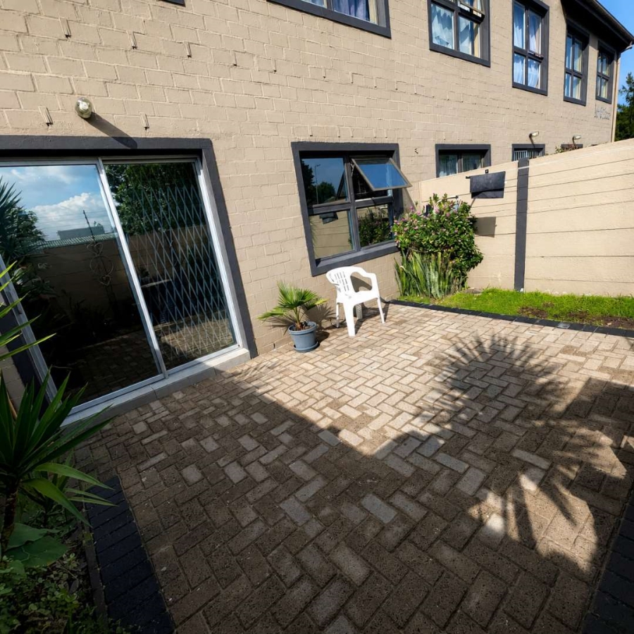 2 Bedroom Property for Sale in Windsor Park Western Cape
